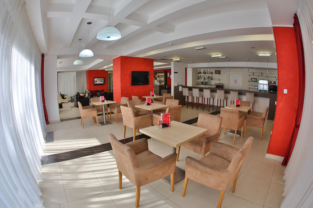 Hotel Putnik Novi Sad Eksteriør billede
