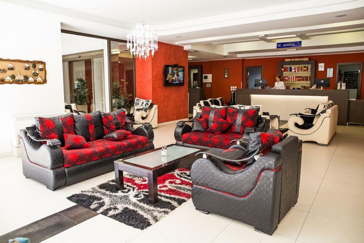 Hotel Putnik Novi Sad Eksteriør billede