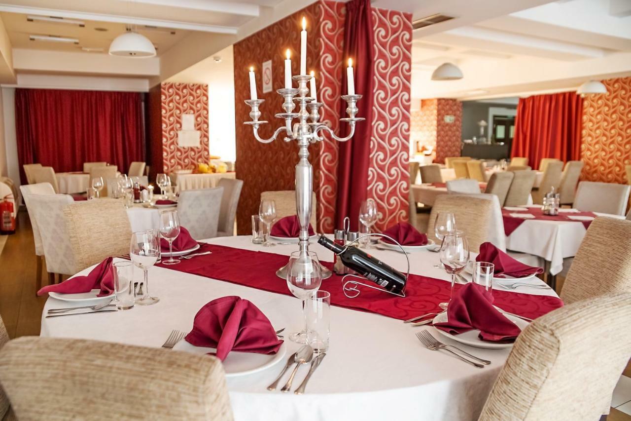Hotel Putnik Novi Sad Eksteriør billede